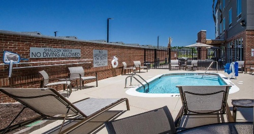Courtyard by Marriott Columbia Cayce image 21