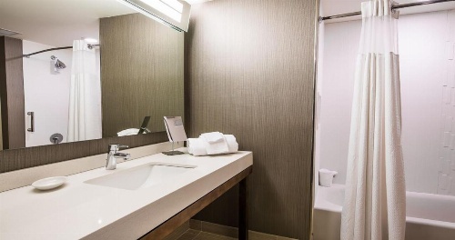 Courtyard by Marriott Columbia Cayce image 25