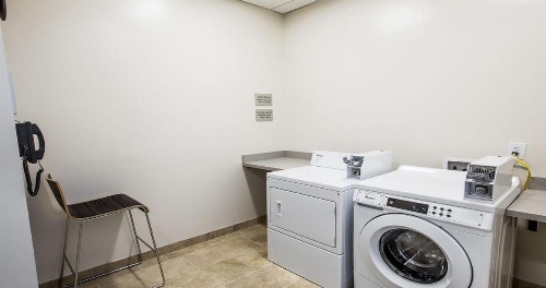 Courtyard by Marriott Columbia Cayce image 6